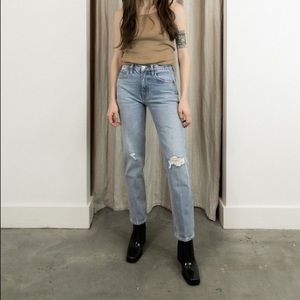 NWT Re/Done 70’s Straight High Waist Jeans - Destroyed Sunfaded Indigo Size 29